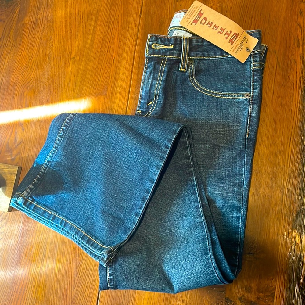 Levis jeans size 7 junior new with tag low rise bootcut
